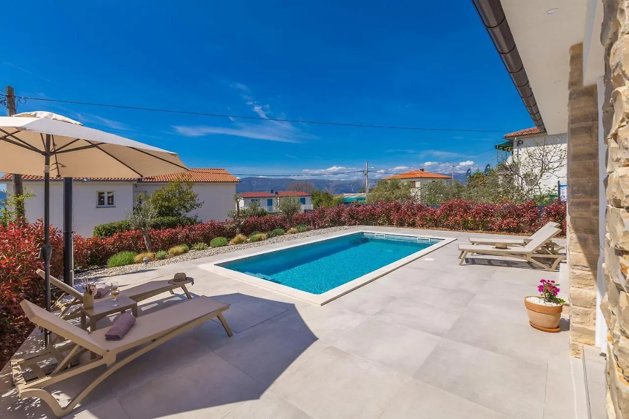 Holiday House Villa Andro Pinezici  Holiday home Pinezici (Krk)