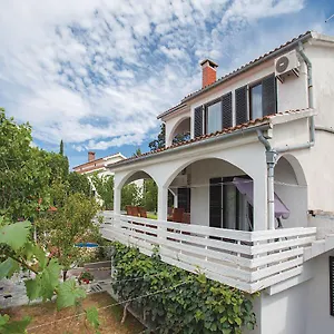 Apartment Vesna, Pinezići