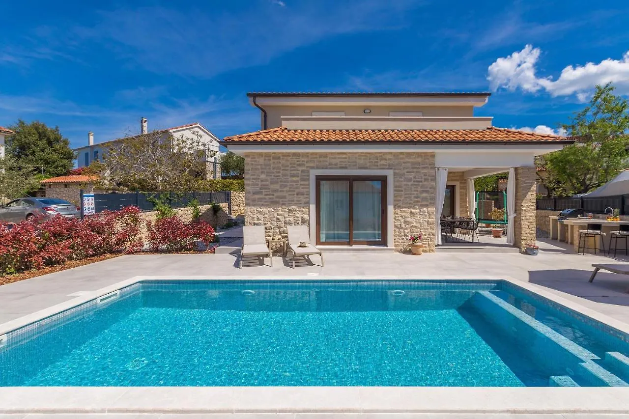Holiday House Villa Andro Pinezići