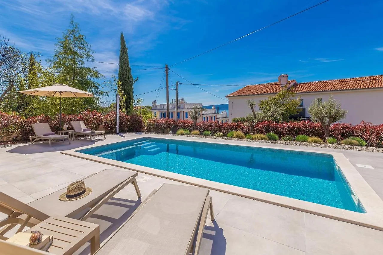 Holiday home Holiday House Villa Andro Pinezici